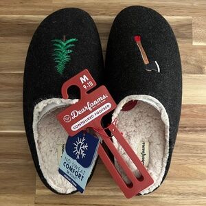 Dearfoams Men's Slippers Embroidered Tree Axe (Size 9-10)